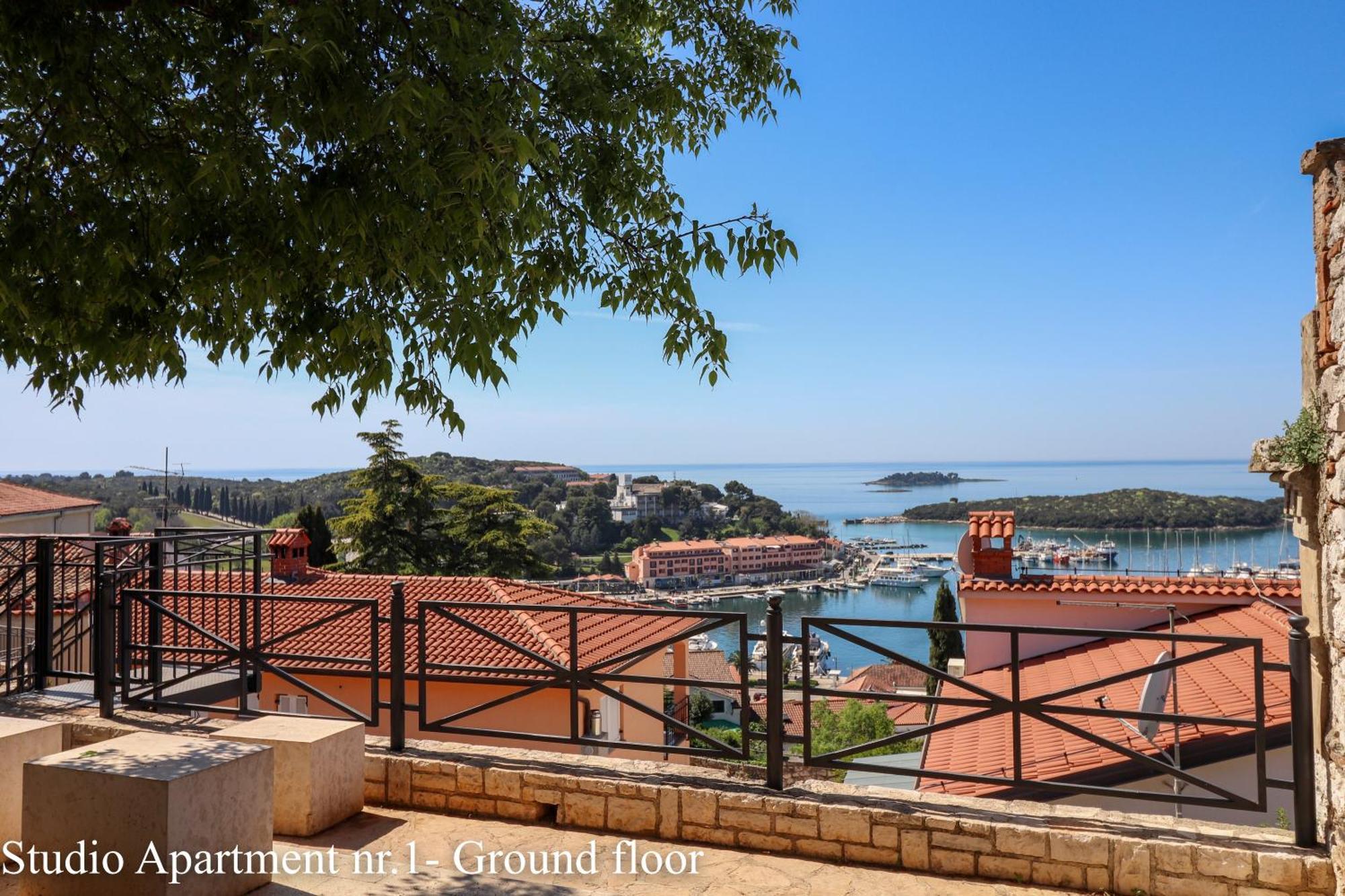 Casanova Apartments - Viewpoint Vrsar Kültér fotó